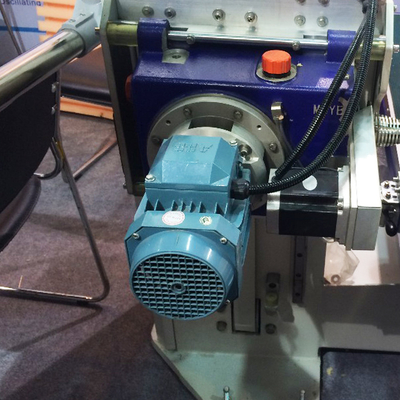 Horizontale oszillierende Blatt-Polyurethan-Schwamm-Schneidemaschine 380V 50HZ