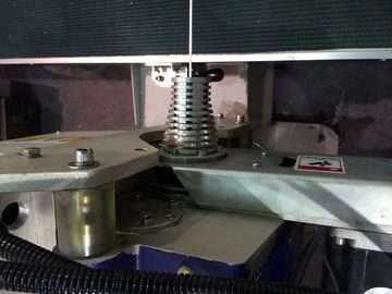 /Schäumen, oszillierende Blatt-Schneider mit flechten Arbeitstabelle 8.5KW für flexiblen Schaum