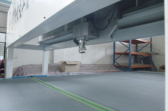 Industrielle Computer-Vertikalen-rotierender Konturn-Schneider DTC-R2012