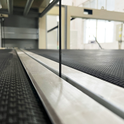 Automatische CNC-Ring-Blade-Schneidmaschine für PS/PE/EPE