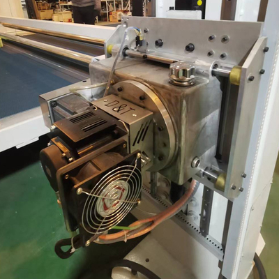 Einfache Bedienung DTC-SD2012 Doppelblatt Oscillierende Schaumkontur Schneidmaschine Für PU Schaumsponge