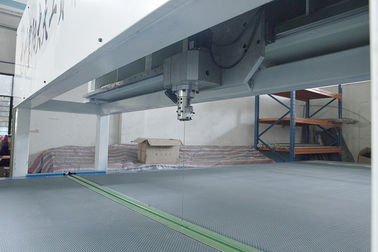 Vertikale automatische rotierende PU-Schaum-Schneidemaschine-Schwamm-Schneidemaschine mit CER