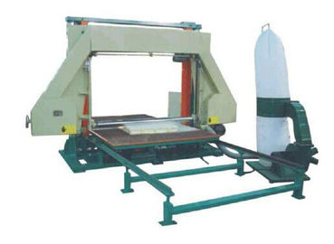 Dauerhafter CNC-PU-Schaum-horizontale Schneidemaschine, automatischer Schaum-Blatt-Schneider