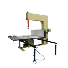 Vertikale Schneidemaschine-Schaum-Blatt-SelbstSchneidemaschine-niedriger Energieverbrauch