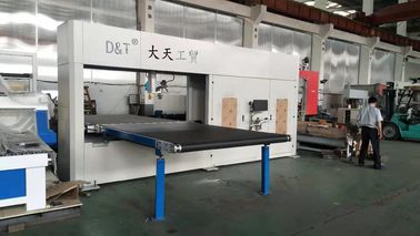 Vertikale Cnc-Latex-Polyurethan-Schaum-Maschine mit rotierendem Messer