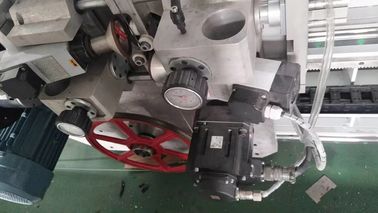 Vertikale Cnc-Latex-Polyurethan-Schaum-Maschine mit rotierendem Messer
