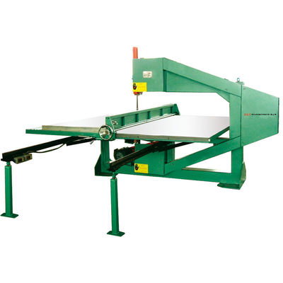 Vertikalen-Schneidemaschine 1.74kw EVA Pearl Foam Shapes 600mm
