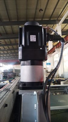 Baumaterial-Steinwolle CNC-Konturn-Schneider DTC-F2012 für industrielles 1.5mm