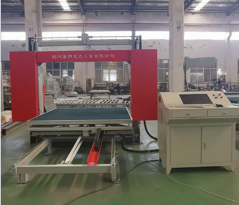 Neu eingebundener oszillierender Messer-Schneider Schaum CNC für Polyurethan mit der turing Tabelle, zum 2D oder Formen 3D zu schneiden
