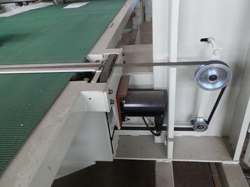 Hohe Precison CNC-Konturn-Schaum-Schneidemaschine für Latex/Schwamm