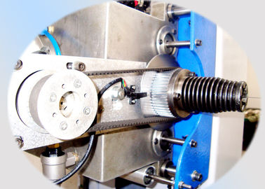 Automatischer Schwamm-Schneidemaschine Cnc-Latex-Schwamm-oszillierender Blatt-Schneider