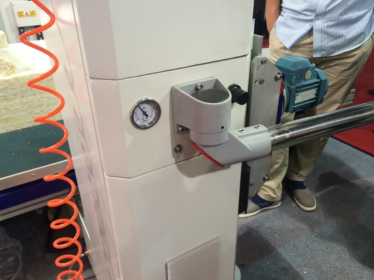 Horizontale oszillierende Blatt-Schneidemaschine 4kw 380V für Schwamm