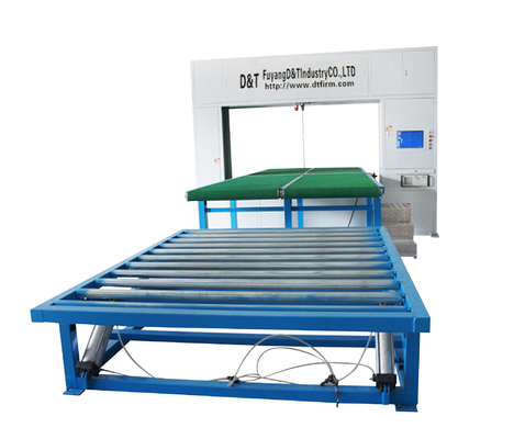 Rotierendes Blatt aufrechte CNC-Schwamm-Schneidemaschine für flexiblen Schwamm